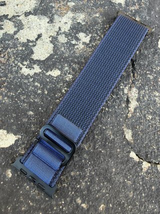 Bracelete Alpine Loop para Apple Watch