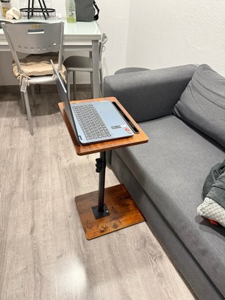 Mesa auxiliar C ajustable altura madera y metal