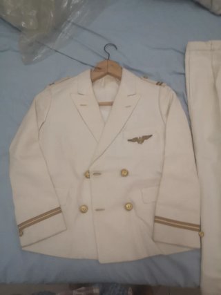 Traje de Comunión Blanco y Dorado