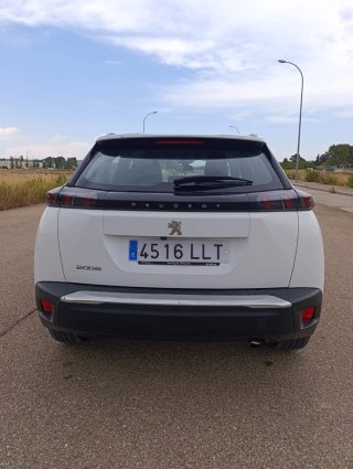 Peugeot 2008 2021