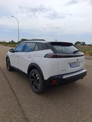 Peugeot 2008 2021