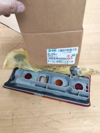 Piloto Trasero Izquierdo Ford Transit 86-00