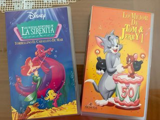 21 Películas VHS Disney y Universal