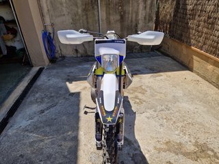 Husqvarna TE 300i Jarvis Edición