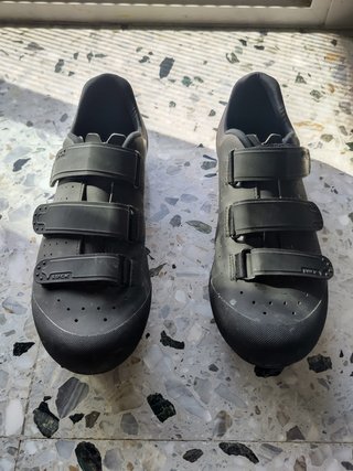 Zapatillas Ciclismo MTB Luck Matrix Negras 42
