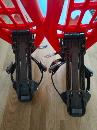 75€entrega en mano.Raquetas de nieve Morpho Trimov