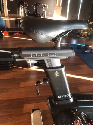 Bicicleta Profesional Salter M060