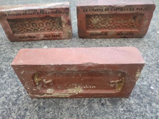 Ladrillos antiguos decorativos