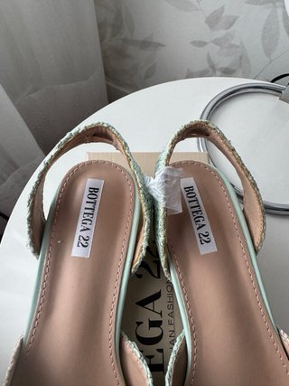 BOTTEGA 22 Zapatos planos destalonados