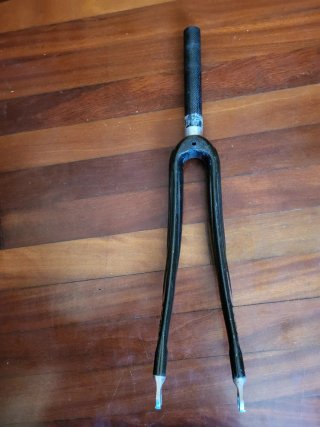 Cuadro BH Aluminio Carrera (52) horquilla carbono.
