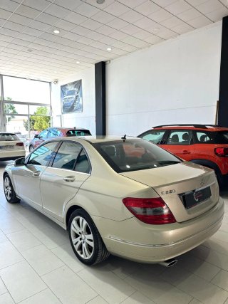 Mercedes-Benz Clase C 2010