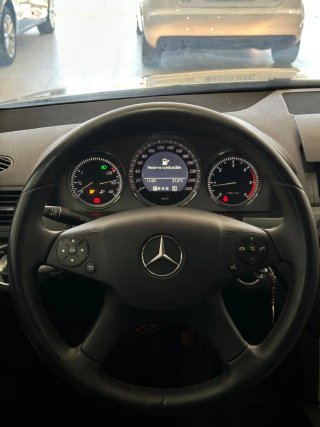 Mercedes-Benz Clase C 2010