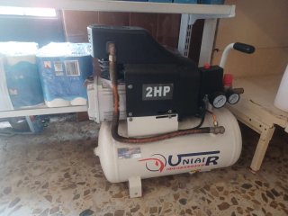Compresor de aire UNIAIR 2HP