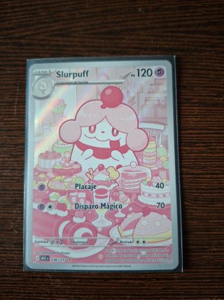 Carta Pokémon original Slurpuff.