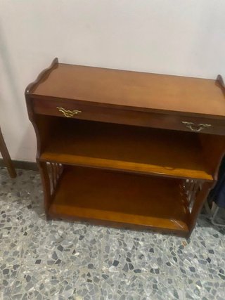 Mueble de madera para TV