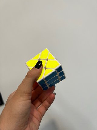 Lote 18 cubos Rubik formas + regalo puzle madera