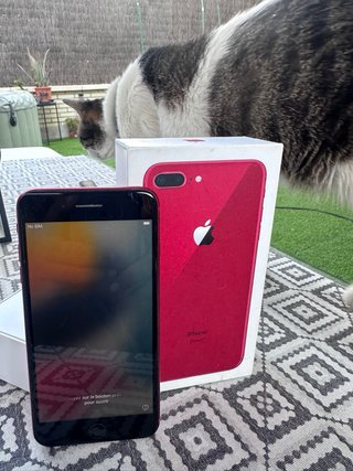 iPhone 8 Plus Rojo 64GB