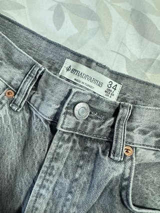 Stradivarius Vaqueros Grises Talla 34