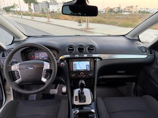Ford S-Max Titanium Powershift 2.0 TDCi 140 cv