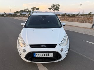 Ford S-Max Titanium Powershift 2.0 TDCi 140 cv