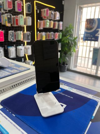 iPhone 15 Pro 128GB Batería 86%