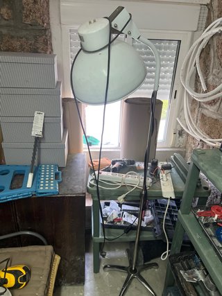 Camilla eléctrica profesional Ecopostural – LINAK