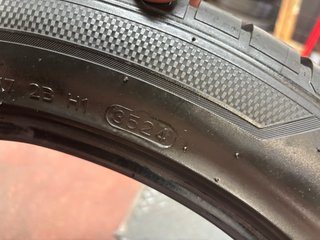 Neumáticos Hankook 245/45 R19 102Y