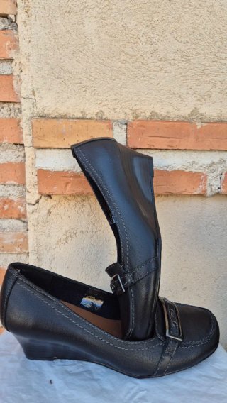 Zapatos Vicmart Negros Talla 38