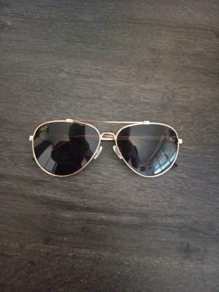 Gafas de sol Afflelu + Gorra Primark