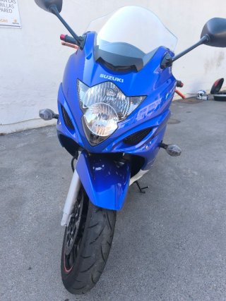 Suzuki GSX650F Azul y Blanca