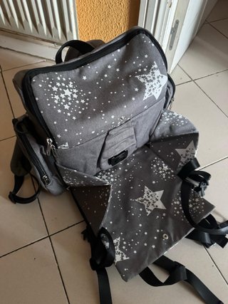 Trona portátil bebé plegable sin usar