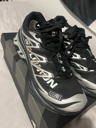 Zapatillas Salomon XT6 Negras y Plateadas
