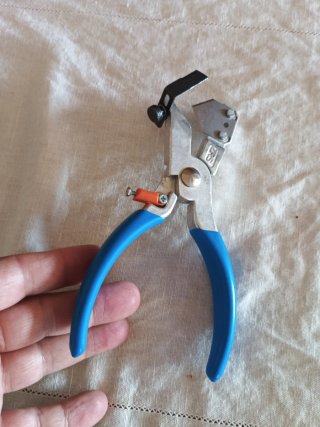 Lote 4 herramientas eléctricas y 3 multimetros