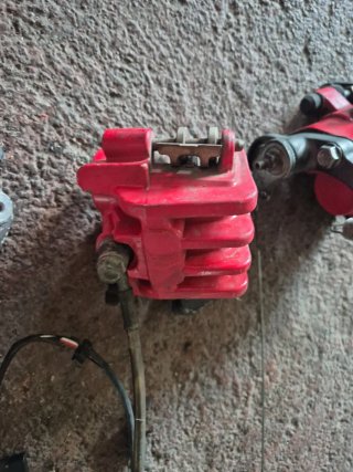 Juego Pinzas Freno Kymco Xciting 500
