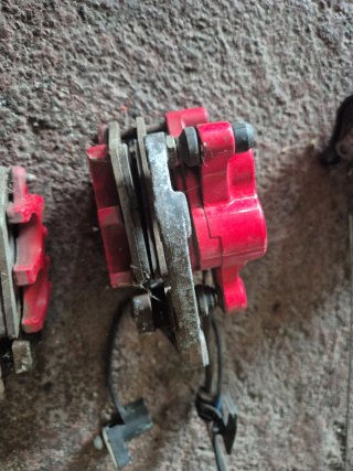 Juego Pinzas Freno Kymco Xciting 500