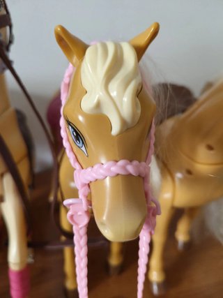 Caballos Barbie.