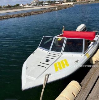 Barco Glastron La Raya