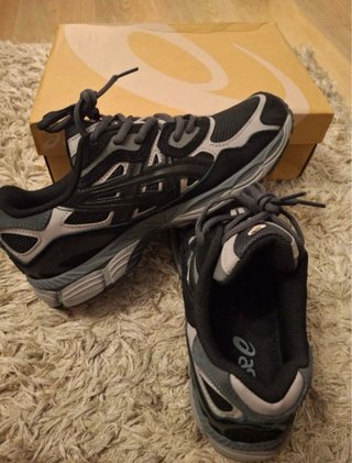Zapatillas Asics Negras