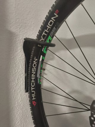 Bicicleta de montaña blanca
