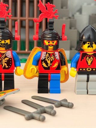 LEGO CASTLE 6076 Dark Dragon’s Den de 1993