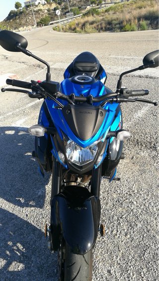 Suzuki GSX-S750 Naked Azul/Negra