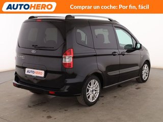 Ford Tourneo Courier 1.5 TDCi Titanium
