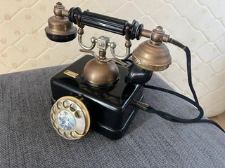 Teléfono antiguo de disco