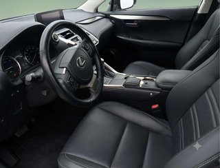 Lexus NX 2.5 300h Premium 2WD