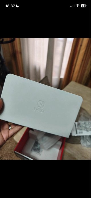 Nintendo Switch OLED Blanca y Negra
