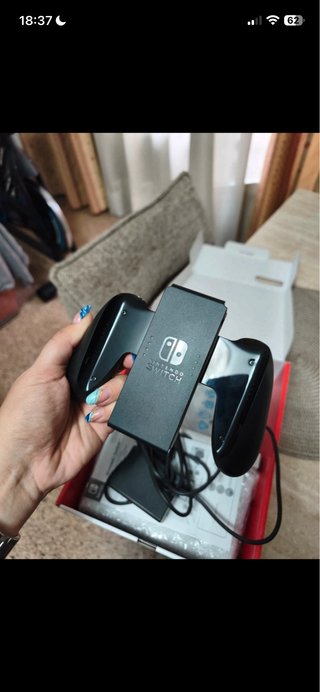 Nintendo Switch OLED Blanca y Negra