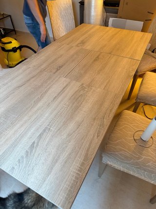 Mesa extensible comedor + 4 sillas