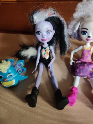 Muñecas Enchantimals Varias