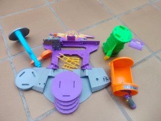 Playset SuperZings Kazoom Lab Battle