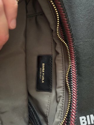 Cartera Bimba y Lola negra y roja